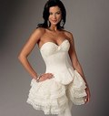 Curved-hem corsets and skirts Curved-hem corsets and skirts