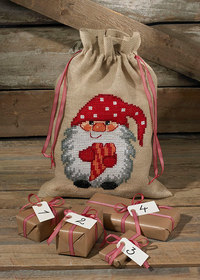 Christmas bag with elf with heart. Permin 90-4259. 