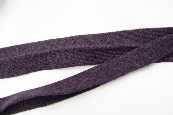 Speckled purple woven bias-drape ca. 3 cm bredt