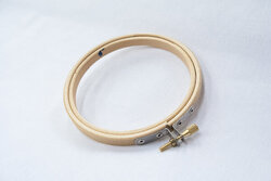 Wooden embroidery ring 10cm