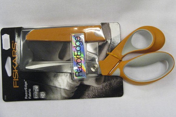Fiskars razor edge fabric scissors