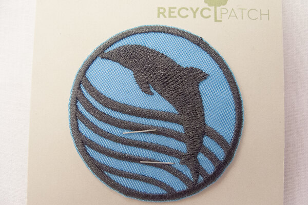 Recycled dolphin patch 6 cm diam