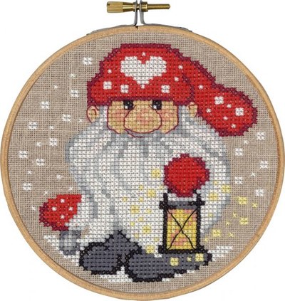 Christmas wall embroidery with santa with lamp