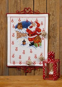 Christmas calendar with elf and owl. Permin 34-7256. 
