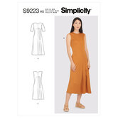 Pleated Dress. Simplicity 9223. 