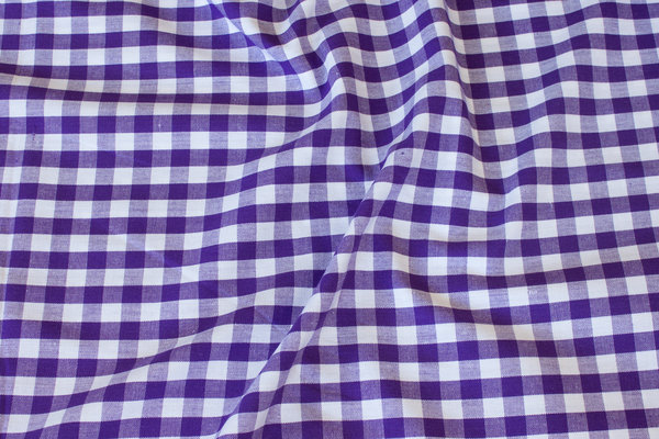 Summer cotton in purple with 1 cm checks
