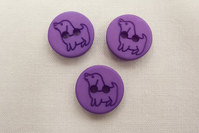 Button dog 1.5 cm purple
