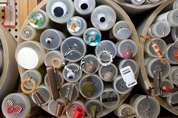 Buttons with eyes, knots, rings