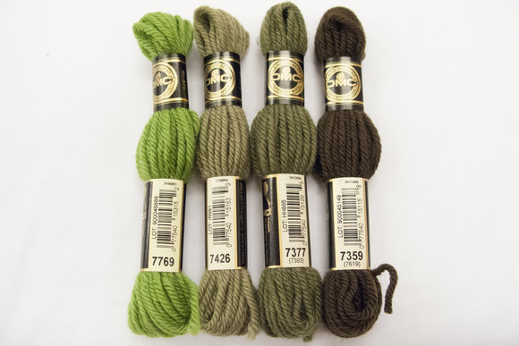 Wool-embroidery yarn DMC green-brownish