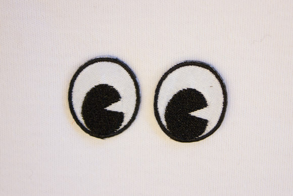 Eyes patches 2.5 x 2 cm