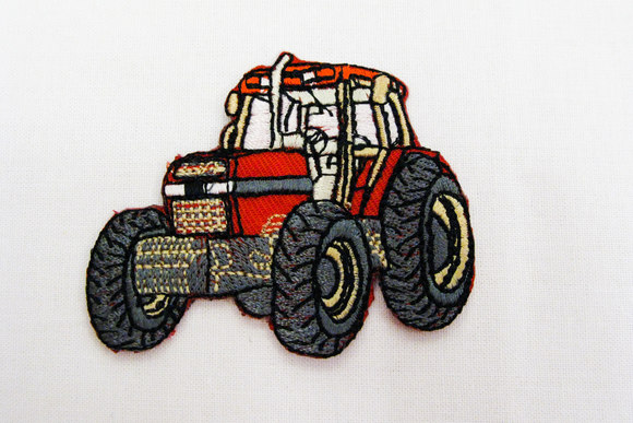 Ironing patch with tractor, red