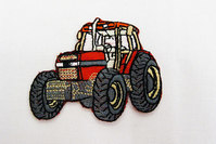 Ironing patch with tractor, red