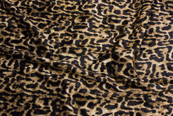 Soft ice-velvet with stretch in cheeta print