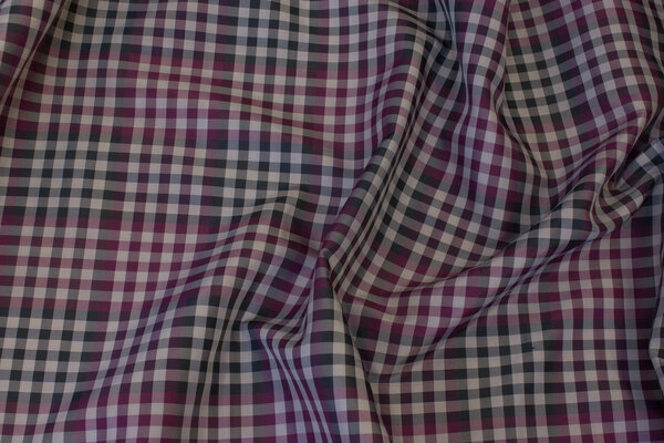 Checked lining-fabric in red-purple and grey