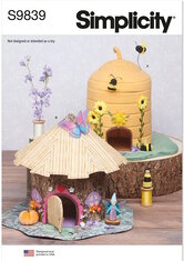 Fabric Critter Houses and Peg Doll Accessories by Carla Reiss Design. Simplicity 9839. 