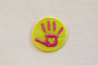 Hand patch Yellow-pink 2.5 cm