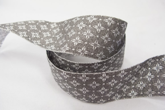 Lurex ribbon grey 4cm