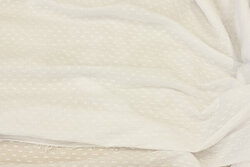 Light, white bomulds-crepe with small flock-prik