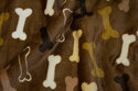 Supersoft micro-fleece in brown with ca. 6 cm big bones